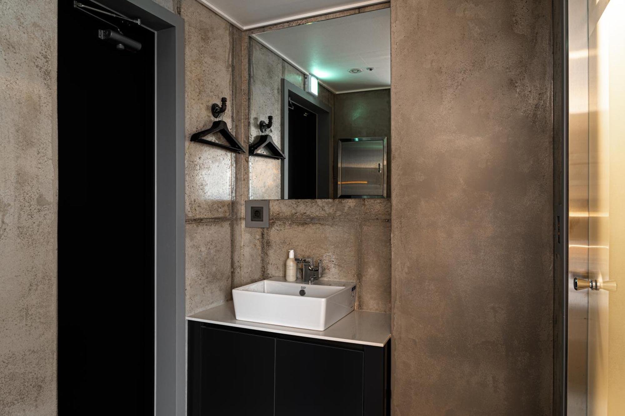 Urbanstay Boutique Nampo Biff Μπουσάν Εξωτερικό φωτογραφία